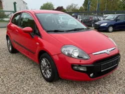 Rot Gebraucht 2011 Fiat Punto Evo Kleinwagen | 2.490 € (Guter Preis)