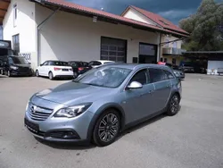 Silber Gebraucht 2014 Opel Insignia Country Tourer Kombi | 6.990 € (Fairer Preis)