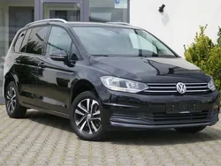 Schwarz Gebraucht 2019 VW Touran IQ Drive Van / Kleinbus | 24.970 € (Guter Preis)