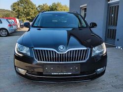 Schwarz Gebraucht 2015 Skoda Superb Kombi | 10.590 € (Guter Preis)