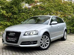 Silber Gebraucht 2011 Audi A3 Sportback Ambiente Limousine | 8.990 € (Fairer Preis)