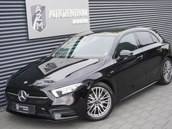 Nachtschwarz Gebraucht 2022 Mercedes A200 AMG line Limousine | 28.990 € (Fairer Preis)