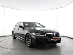 Grau Gebraucht 2023 BMW 530 M Sport Limousine | 39.880 € (Superpreis)