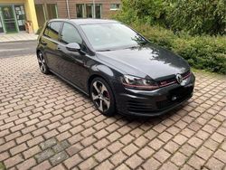 Grau Gebraucht 2015 VW Golf GTI Limousine | 13.900 € (Guter Preis)