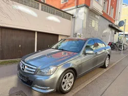 Schwarz Gebraucht 2011 Mercedes C200 Limousine | 11.199 € (Fairer Preis)