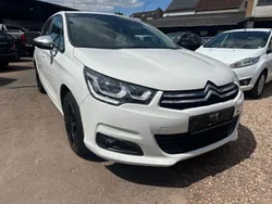 Weiß Gebraucht 2016 Citroën C4 SELECTION Limousine | 6.300 € (Guter Preis)