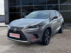 Silber Gebraucht 2021 Lexus NX300h E-FOUR Luxury Line SUV | 37.990 € (Teuer)