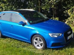 Blau Gebraucht 2017 Audi A3 Sportback Kleinwagen | 15.800 € (Fairer Preis)
