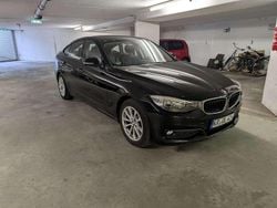 Schwarz Gebraucht 2016 BMW 320 Kleinwagen | 12.000 € (Guter Preis)