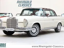 Weiß Gebraucht 1969 Mercedes 280 SE | 59.900 €