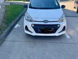 Weiß Gebraucht 2018 Hyundai i10 Passion Kleinwagen | 8.500 € (Guter Preis)
