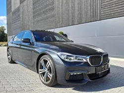 Grau Gebraucht 2018 BMW 730 Sport Line Limousine | 34.800 € (Guter Preis)