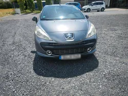 Gebraucht 2007 Peugeot 207 CC Cabrio | 2.600 € (Guter Preis)