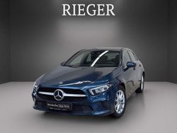 Blau Gebraucht 2021 Mercedes A200 Progressive Limousine | 22.449 € (Fairer Preis)
