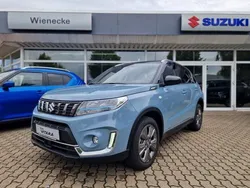 Blau Gebraucht 2022 Suzuki Vitara Comfort SUV | 24.990 € (Etwas zu teuer)