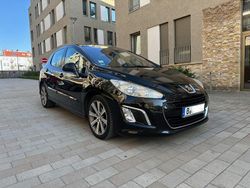Rot Gebraucht 2012 Peugeot 308 Allure Limousine | 5.000 € (Fairer Preis)