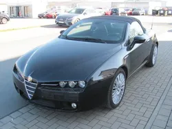 Schwarz Gebraucht 2007 Alfa Romeo Spider Exclusive Cabrio | 8.500 € (Superpreis)