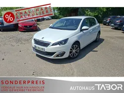 Lack weiss perlglänzend/metall Gebraucht 2014 Peugeot 308 Allure Limousine | 7.785 € (Fairer Preis)