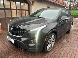 Schwarz Gebraucht 2023 Cadillac XT4 SUV | 26.900 € (Superpreis)