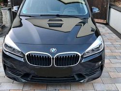 Schwarz Gebraucht 2019 BMW 220 Gran Tourer Sport Line Van / Kleinbus | 26.500 €