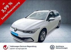 Weiß Gebraucht 2022 VW Golf VIII Life Kombi | 22.470 € (Guter Preis)
