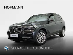 Sophistograu brillanteffekt metallic Gebraucht 2021 BMW X5 Comfort Edition SUV | 49.828 € (Superpreis)