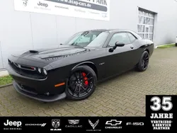 Pitch black Neu 2024 Dodge Challenger Coupé | 49.750 € (Superpreis)