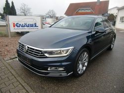 Blau Gebraucht 2016 VW Passat Highline Limousine | 16.900 € (Fairer Preis)