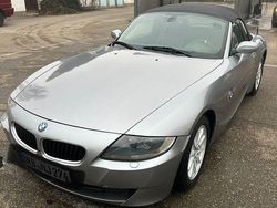 Grau Gebraucht 2006 BMW Z4 Sport Line Cabrio | 9.999 € (Fairer Preis)