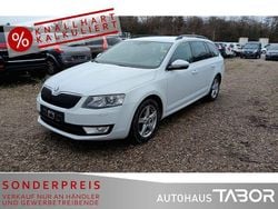 Bila moon/moon white Gebraucht 2015 Skoda Octavia Kombi | 9.485 € (Guter Preis)