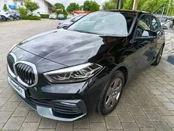 Schwarz Gebraucht 2023 BMW 118 Advantage Kleinwagen | 23.349 € (Fairer Preis)