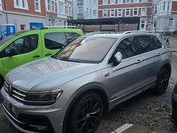 Silber Gebraucht 2019 VW Tiguan R SUV | 28.000 € (Guter Preis)