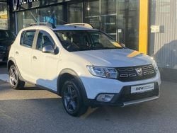Weiß Gebraucht 2018 Dacia Sandero Celebration Limousine | 6.800 € (Fairer Preis)