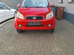 Rot Gebraucht 2006 Daihatsu Terios SUV | 2.000 € (Fairer Preis)