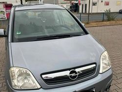 Blau Gebraucht 2007 Opel Meriva Van / Kleinbus | 1.650 € (Fairer Preis)