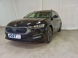 Schwarz Gebraucht 2024 Skoda Octavia Ambition Kombi | 31.950 € (Fairer Preis)