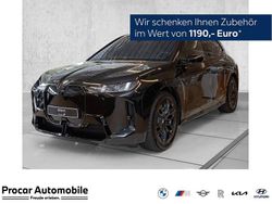 Schwarz Neu 2025 BMW iX M Sport SUV | 83.700 € (Guter Preis)