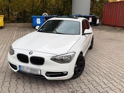 Weiß Gebraucht 2012 BMW 116 M Performance Kleinwagen | 8.999 €