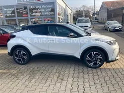 Weiß Gebraucht 2023 Toyota C-HR Team SUV | 35.700 € (Teuer)