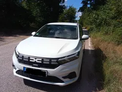 Weiß Gebraucht 2024 Dacia Sandero Kleinwagen | 13.500 € (Superpreis)