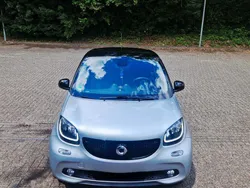 Silber Gebraucht 2015 Smart ForFour Kleinwagen | 9.999 €