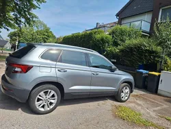 Grau Gebraucht 2021 Skoda Karoq Style SUV | 23.600 € (Guter Preis)