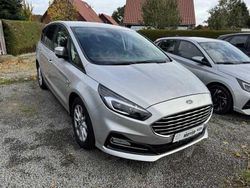 Polarsilber metallic Gebraucht 2021 Ford S-MAX Trend Van / Kleinbus | 22.900 € (Superpreis)