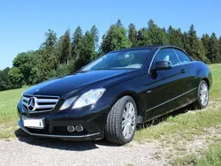 Schwarz Gebraucht 2011 Mercedes E200 Elegance Cabrio | 15.500 € (Fairer Preis)