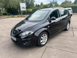 Schwarz Gebraucht 2011 Seat Altea XL Van / Kleinbus | 6.699 € (Fairer Preis)