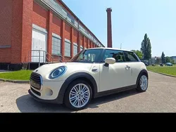 Weiß Gebraucht 2019 Mini Cooper Kleinwagen | 16.900 € (Guter Preis)