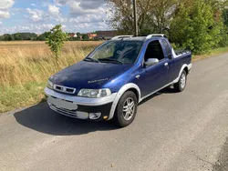 Blau Gebraucht 2006 Fiat Strada SUV | 3.990 €