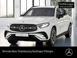 Polarweiß Gebraucht 2024 Mercedes GLC200 AMG SUV | 50.990 € (Guter Preis)