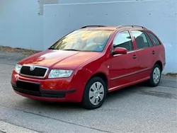 Rot Gebraucht 2003 Skoda Fabia Kombi | 1.199 € (Fairer Preis)
