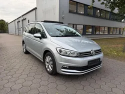 Grau Gebraucht 2020 VW Touran Van / Kleinbus | 19.890 € (Guter Preis)